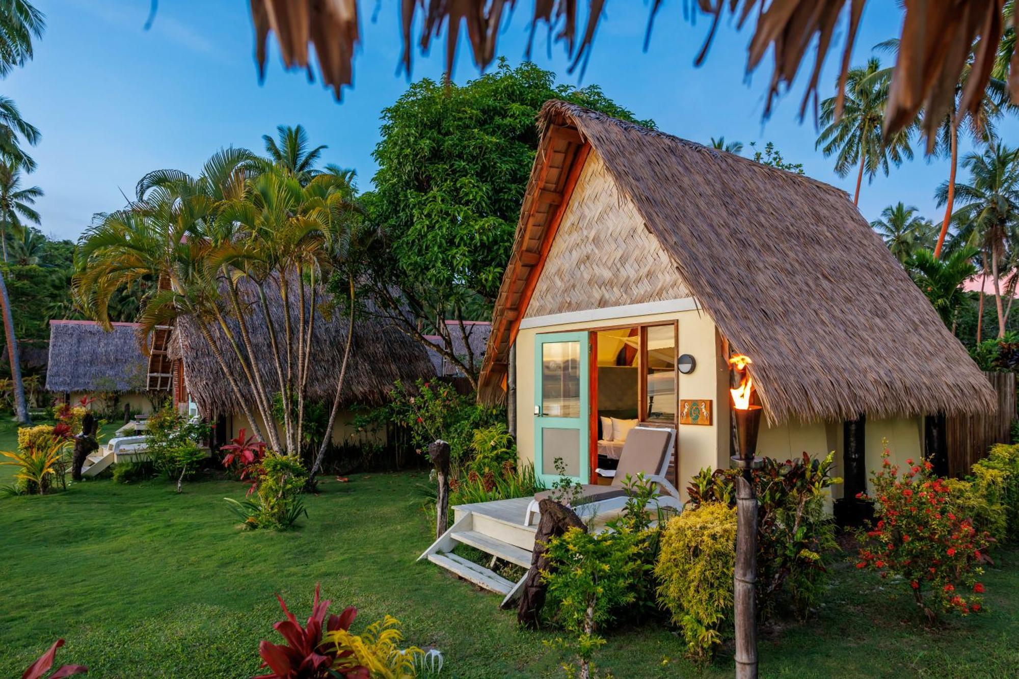 Mango Bay Resort Namatakula Exterior photo